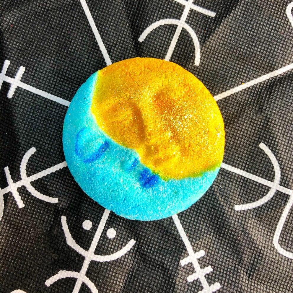 Celestial Vanilla and Lemon Bath Bomb, 3.5 oz, Staycation fragrance, Bath Treat